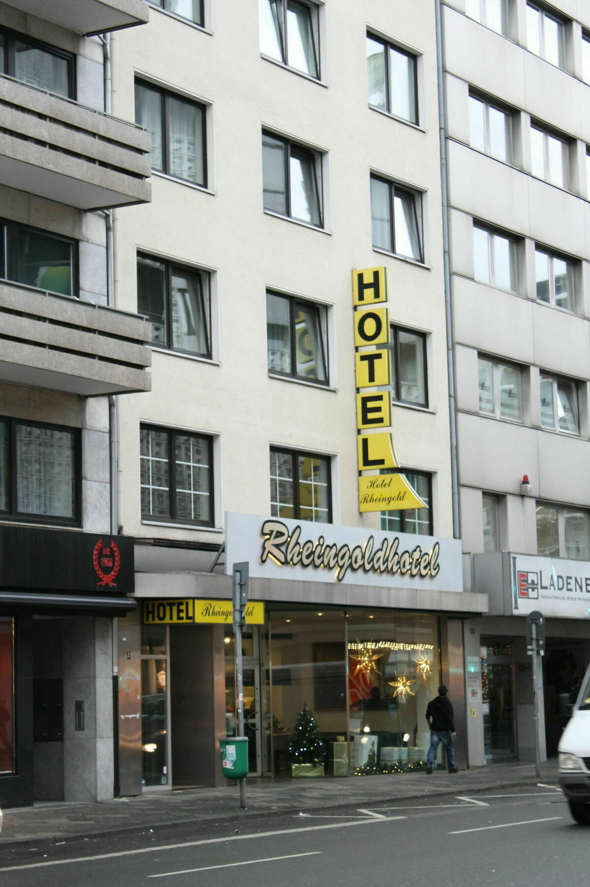 Rheinmetropole Hotel Düsseldorf Exterior foto